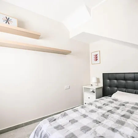 Cerviola Graziosa Court * מרססקלה