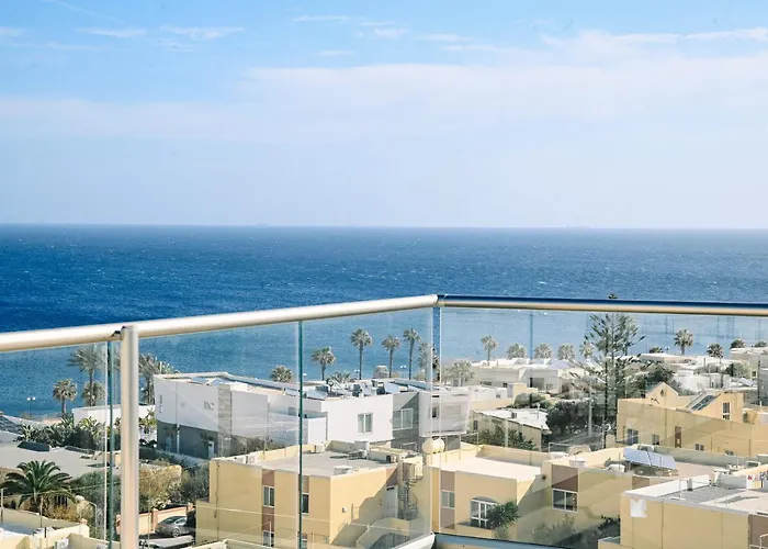 Cerviola Graziosa Court